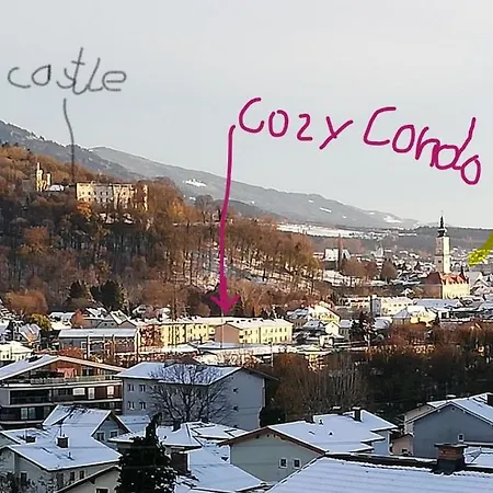 Cozy Close To Town, Castle, And Hiking