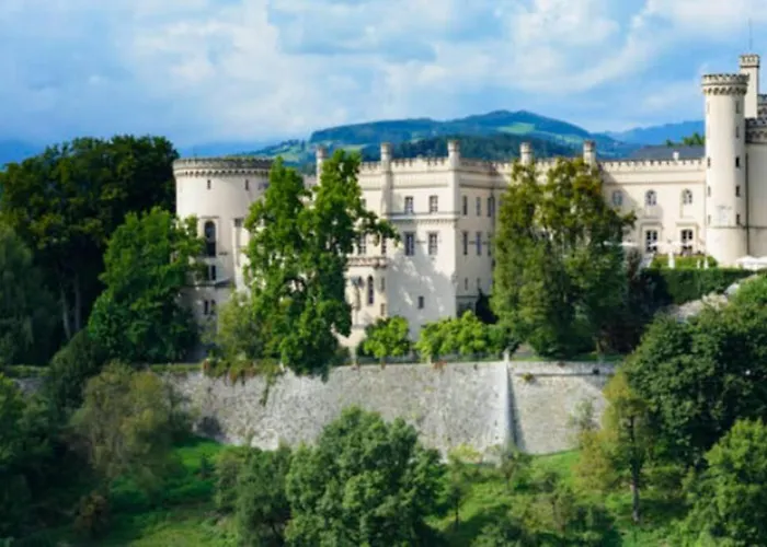 아파트 Cozy Close To Town, Castle, And Hiking *