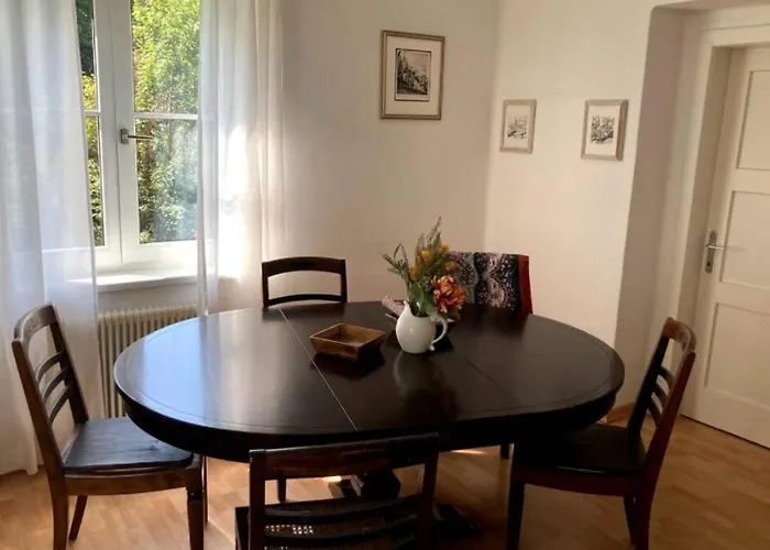 Cozy Close To Town, Castle, Lake&hiking Apartament